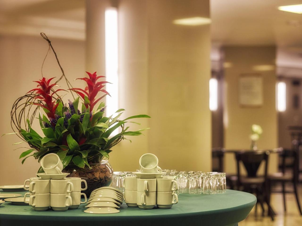 Sol Alphaville & Hotel 4*